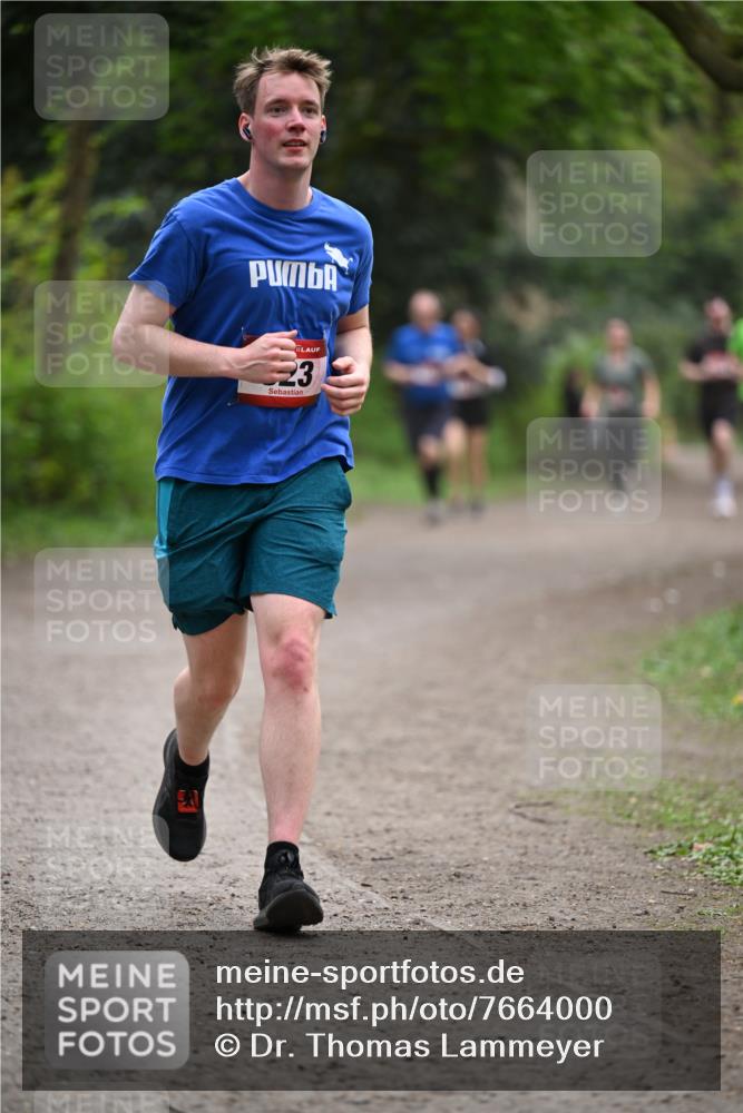 13.04.2025 - Hammer Lauf Dr. Thomas Lammeyer http://msf.ph/oto/7664000 13.04.2025 11:32:59 Laufen 23 meine-sportfotos.de