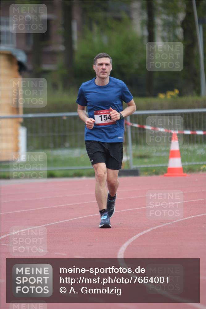 13.04.2025 - Hammer Lauf A. Gomolzig http://msf.ph/oto/7664001 13.04.2025 11:41:21 Ziel 154, 234 meine-sportfotos.de