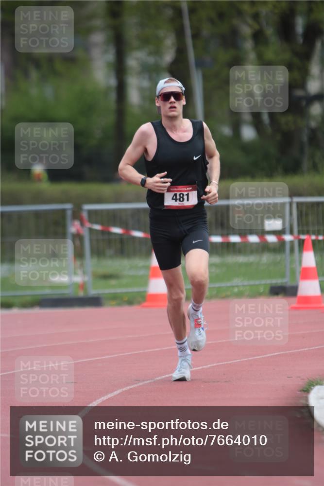 13.04.2025 - Hammer Lauf A. Gomolzig http://msf.ph/oto/7664010 13.04.2025 11:41:35 Ziel 481 meine-sportfotos.de