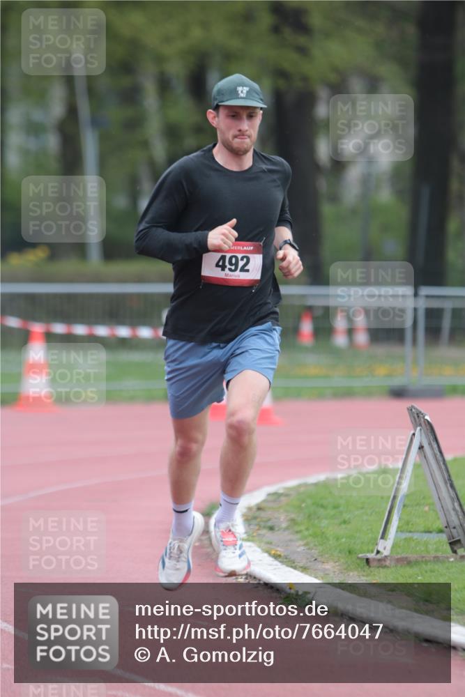 13.04.2025 - Hammer Lauf A. Gomolzig http://msf.ph/oto/7664047 13.04.2025 11:45:50 Ziel 492, 1165, 1166, 1167 meine-sportfotos.de