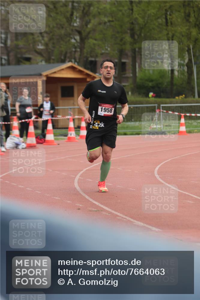13.04.2025 - Hammer Lauf A. Gomolzig http://msf.ph/oto/7664063 13.04.2025 11:46:20 Ziel 1958 meine-sportfotos.de