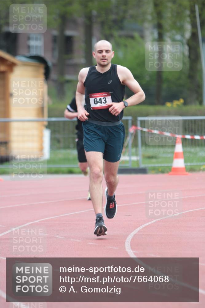 13.04.2025 - Hammer Lauf A. Gomolzig http://msf.ph/oto/7664068 13.04.2025 11:46:41 Ziel 452, 643 meine-sportfotos.de