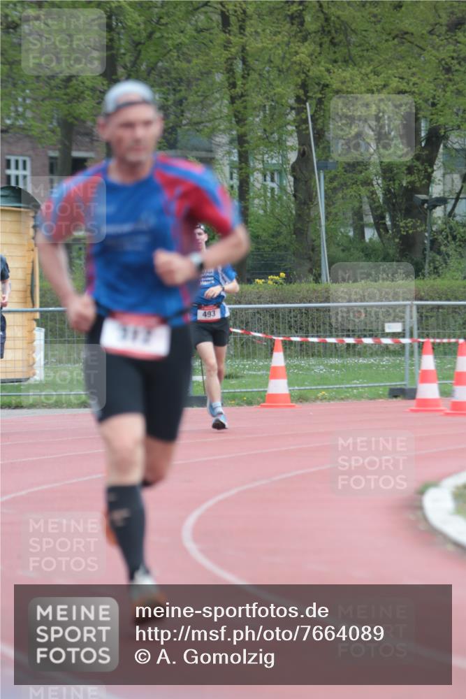 13.04.2025 - Hammer Lauf A. Gomolzig http://msf.ph/oto/7664089 13.04.2025 11:47:03 Ziel 229, 312, 493 meine-sportfotos.de