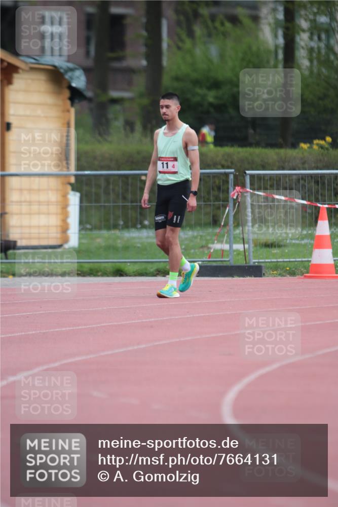 13.04.2025 - Hammer Lauf A. Gomolzig http://msf.ph/oto/7664131 13.04.2025 11:49:10 Ziel  meine-sportfotos.de