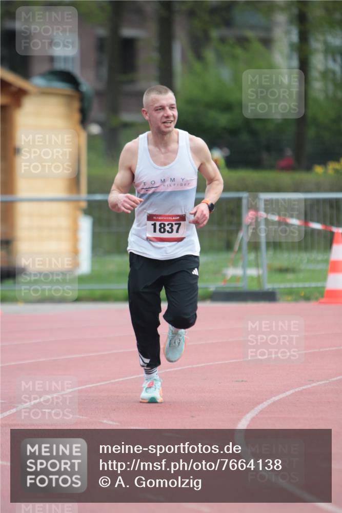 13.04.2025 - Hammer Lauf A. Gomolzig http://msf.ph/oto/7664138 13.04.2025 11:49:26 Ziel 1837 meine-sportfotos.de