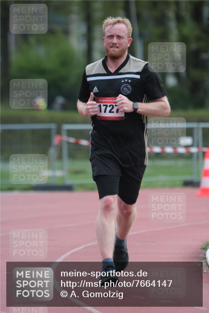 13.04.2025 - Hammer Lauf A. Gomolzig http://msf.ph/oto/7664147 13.04.2025 11:49:42 Ziel 16, 1727 meine-sportfotos.de