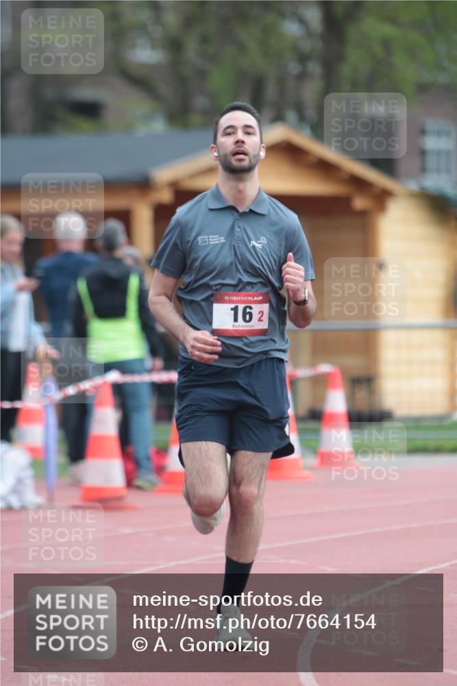 13.04.2025 - Hammer Lauf A. Gomolzig http://msf.ph/oto/7664154 13.04.2025 11:49:47 Ziel 13, 16 meine-sportfotos.de