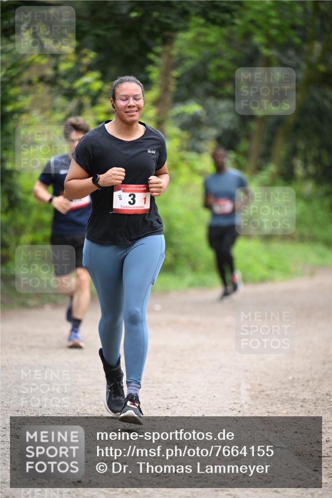 13.04.2025 - Hammer Lauf Dr. Thomas Lammeyer http://msf.ph/oto/7664155 13.04.2025 11:33:40 Laufen 228, 15, 31 meine-sportfotos.de