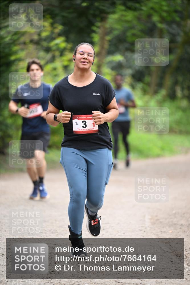 13.04.2025 - Hammer Lauf Dr. Thomas Lammeyer http://msf.ph/oto/7664164 13.04.2025 11:33:40 Laufen 15, 31 meine-sportfotos.de