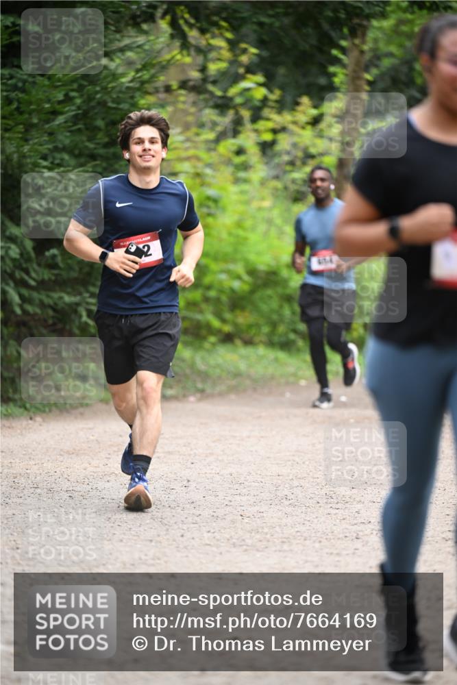 13.04.2025 - Hammer Lauf Dr. Thomas Lammeyer http://msf.ph/oto/7664169 13.04.2025 11:33:41 Laufen 615, 4 meine-sportfotos.de