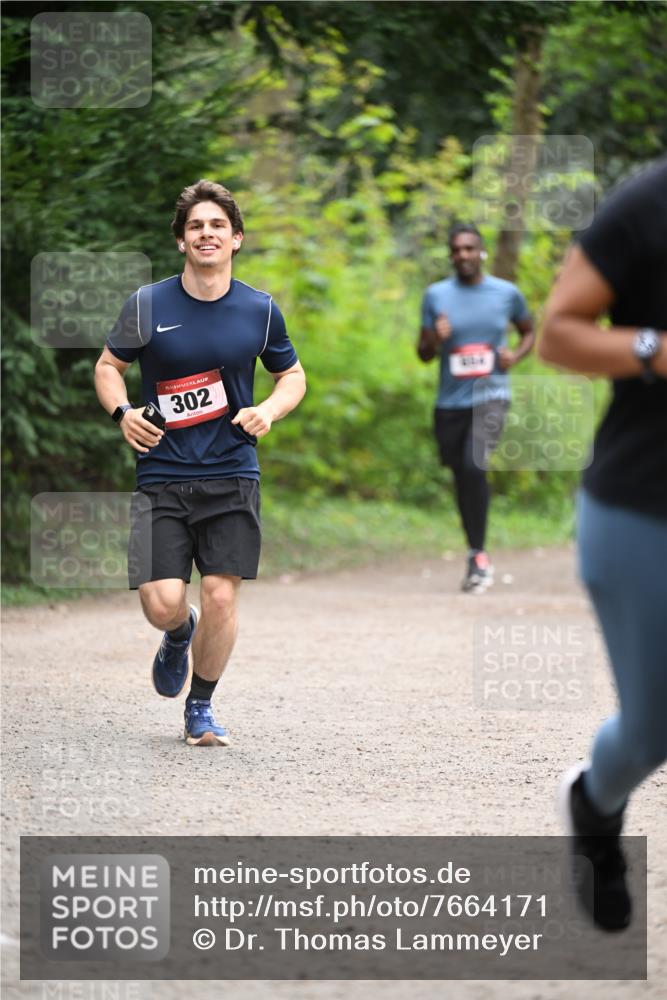 13.04.2025 - Hammer Lauf Dr. Thomas Lammeyer http://msf.ph/oto/7664171 13.04.2025 11:33:41 Laufen 15, 302 meine-sportfotos.de