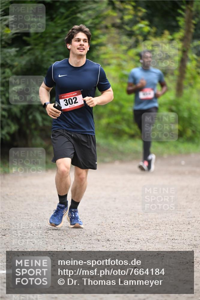 13.04.2025 - Hammer Lauf Dr. Thomas Lammeyer http://msf.ph/oto/7664184 13.04.2025 11:33:42 Laufen 15, 302 meine-sportfotos.de