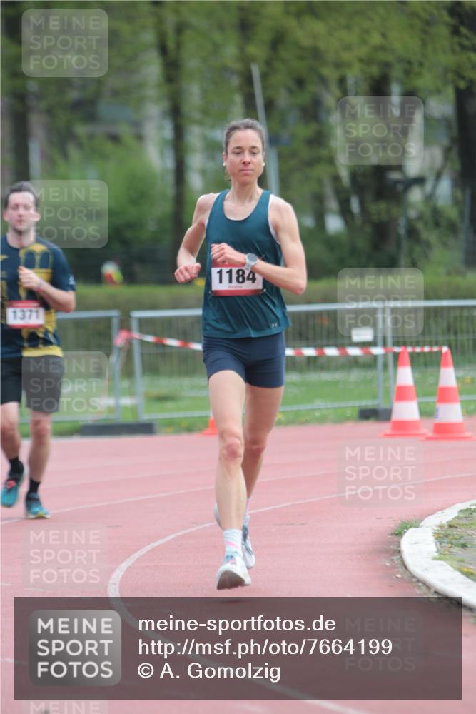 13.04.2025 - Hammer Lauf A. Gomolzig http://msf.ph/oto/7664199 13.04.2025 11:50:49 Ziel 1184, 1371 meine-sportfotos.de