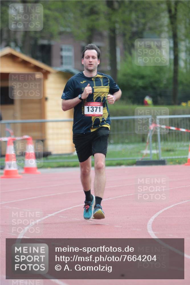 13.04.2025 - Hammer Lauf A. Gomolzig http://msf.ph/oto/7664204 13.04.2025 11:50:51 Ziel 1184, 1371 meine-sportfotos.de