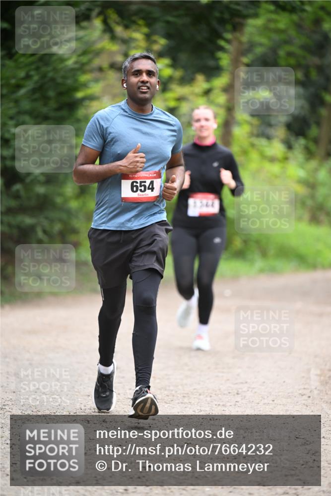 13.04.2025 - Hammer Lauf Dr. Thomas Lammeyer http://msf.ph/oto/7664232 13.04.2025 11:33:46 Laufen 15, 654 meine-sportfotos.de