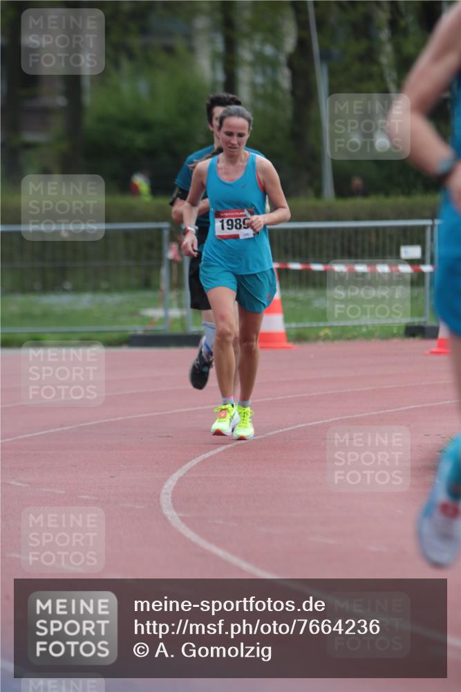 13.04.2025 - Hammer Lauf A. Gomolzig http://msf.ph/oto/7664236 13.04.2025 11:51:33 Ziel 221, 532, 579, 1940, 1989 meine-sportfotos.de