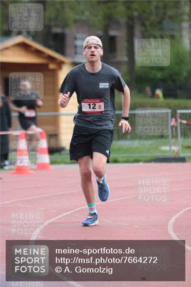 13.04.2025 - Hammer Lauf A. Gomolzig http://msf.ph/oto/7664272 13.04.2025 11:52:16 Ziel 12, 17 meine-sportfotos.de