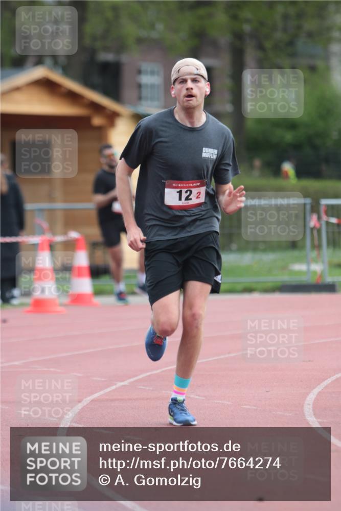 13.04.2025 - Hammer Lauf A. Gomolzig http://msf.ph/oto/7664274 13.04.2025 11:52:16 Ziel 12, 17 meine-sportfotos.de