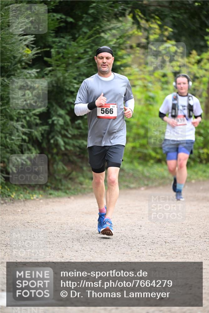 13.04.2025 - Hammer Lauf Dr. Thomas Lammeyer http://msf.ph/oto/7664279 13.04.2025 11:34:03 Laufen 232, 566 meine-sportfotos.de
