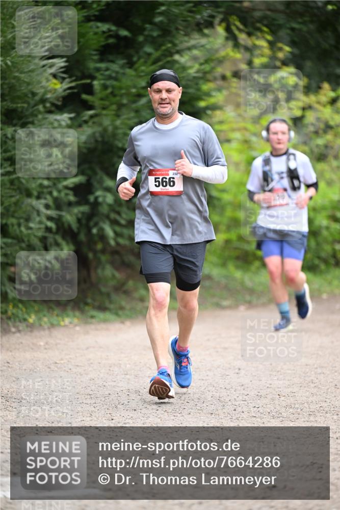 13.04.2025 - Hammer Lauf Dr. Thomas Lammeyer http://msf.ph/oto/7664286 13.04.2025 11:34:03 Laufen 15, 232, 566 meine-sportfotos.de