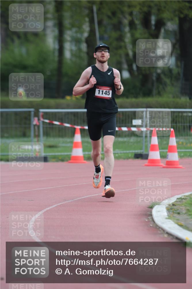 13.04.2025 - Hammer Lauf A. Gomolzig http://msf.ph/oto/7664287 13.04.2025 11:52:40 Ziel  meine-sportfotos.de
