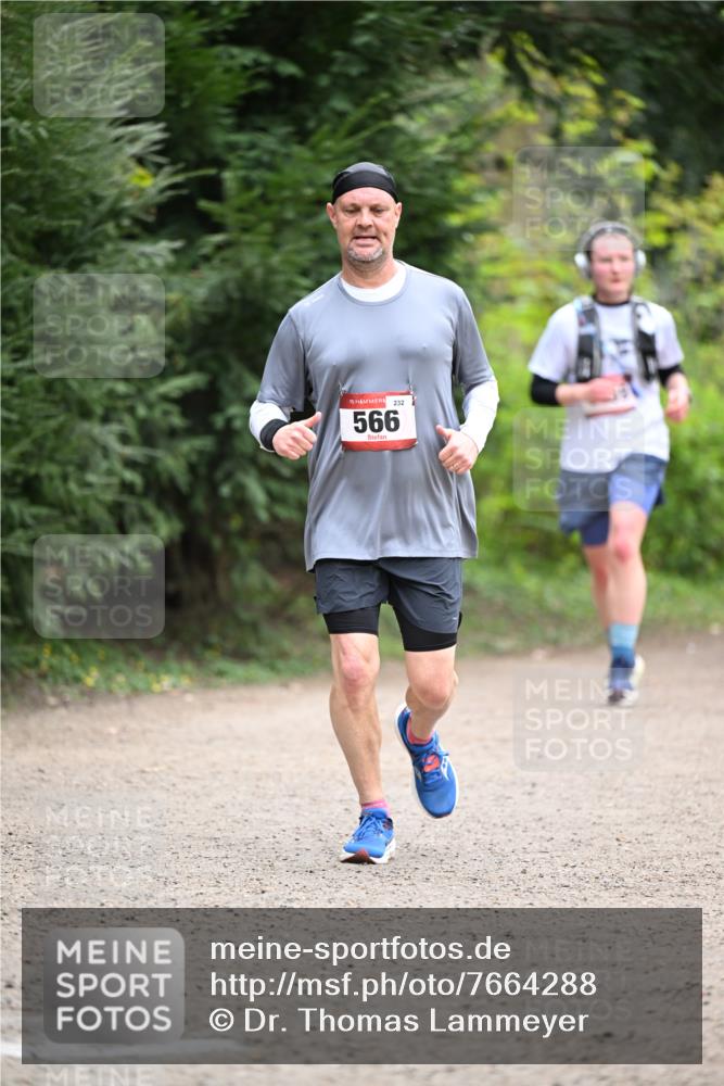 13.04.2025 - Hammer Lauf Dr. Thomas Lammeyer http://msf.ph/oto/7664288 13.04.2025 11:34:03 Laufen 15, 232, 566 meine-sportfotos.de