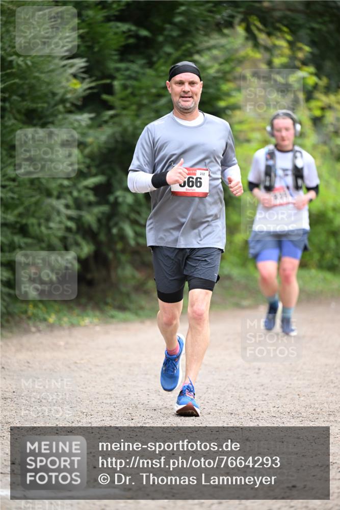 13.04.2025 - Hammer Lauf Dr. Thomas Lammeyer http://msf.ph/oto/7664293 13.04.2025 11:34:03 Laufen 232, 66 meine-sportfotos.de
