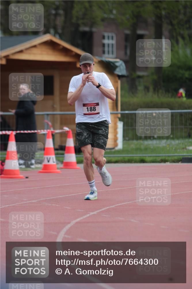 13.04.2025 - Hammer Lauf A. Gomolzig http://msf.ph/oto/7664300 13.04.2025 11:52:51 Ziel 188 meine-sportfotos.de