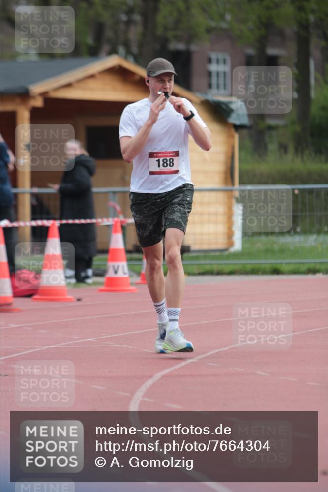 13.04.2025 - Hammer Lauf A. Gomolzig http://msf.ph/oto/7664304 13.04.2025 11:52:52 Ziel 188 meine-sportfotos.de