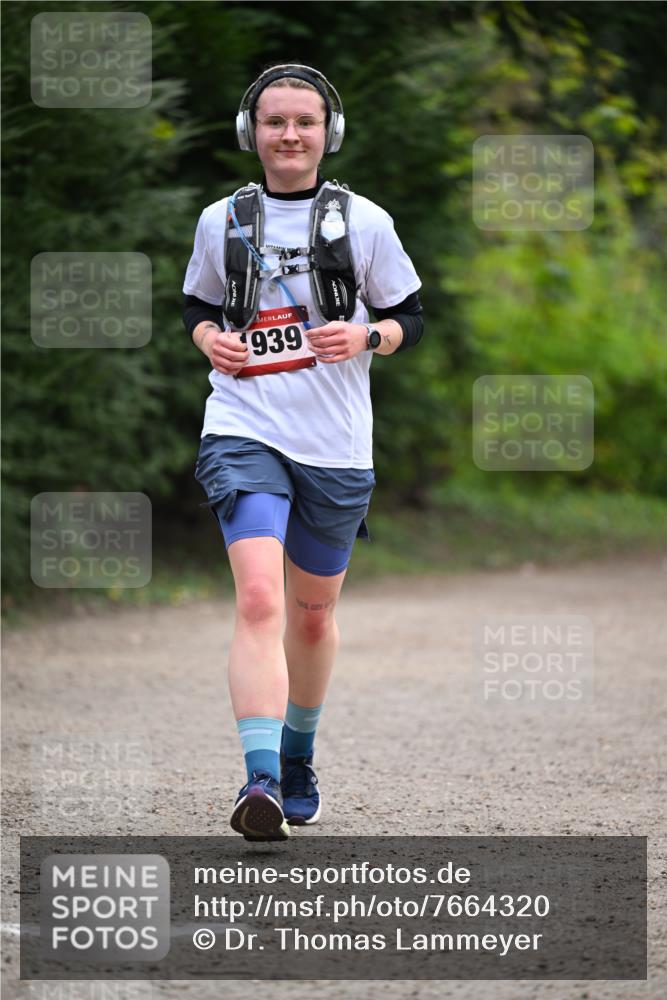 13.04.2025 - Hammer Lauf Dr. Thomas Lammeyer http://msf.ph/oto/7664320 13.04.2025 11:34:07 Laufen 939 meine-sportfotos.de