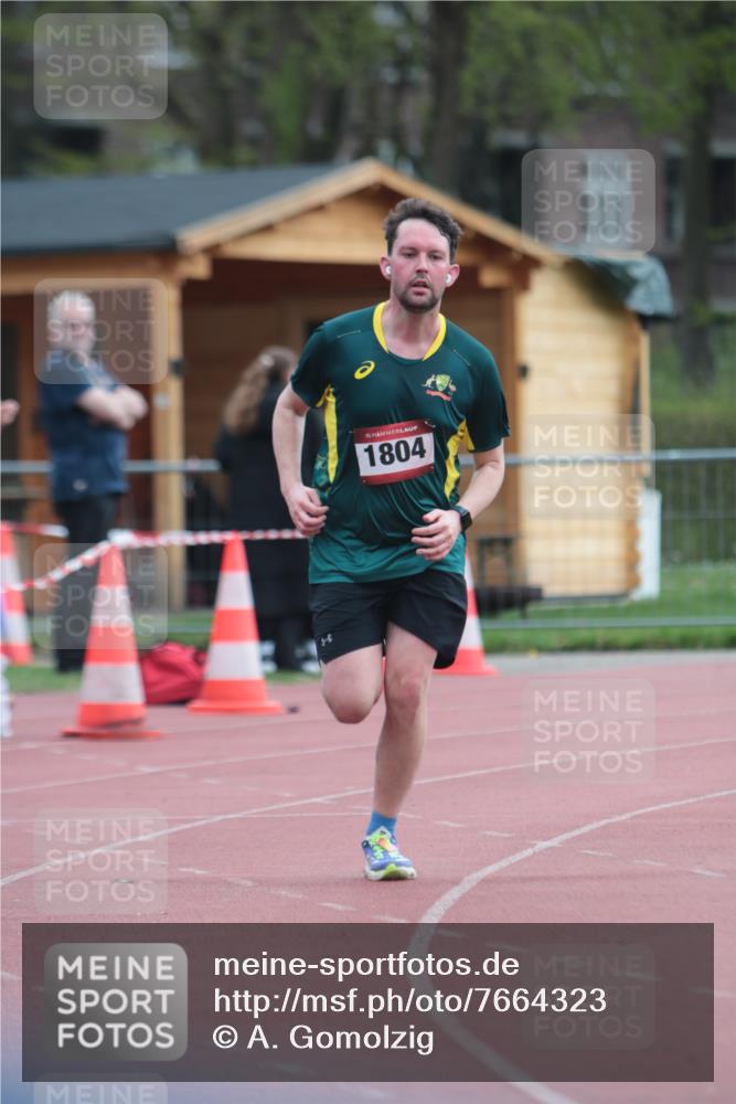 13.04.2025 - Hammer Lauf A. Gomolzig http://msf.ph/oto/7664323 13.04.2025 11:53:33 Ziel 1804 meine-sportfotos.de