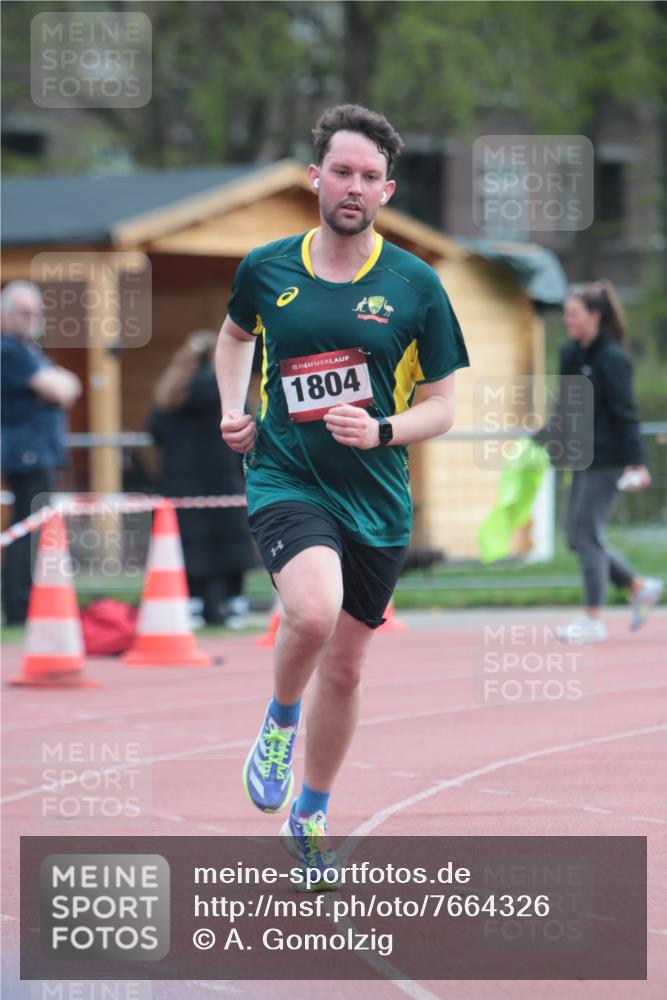 13.04.2025 - Hammer Lauf A. Gomolzig http://msf.ph/oto/7664326 13.04.2025 11:53:34 Ziel 1804 meine-sportfotos.de