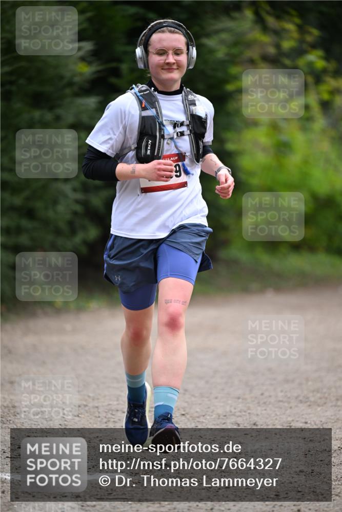 13.04.2025 - Hammer Lauf Dr. Thomas Lammeyer http://msf.ph/oto/7664327 13.04.2025 11:34:07 Laufen 9 meine-sportfotos.de