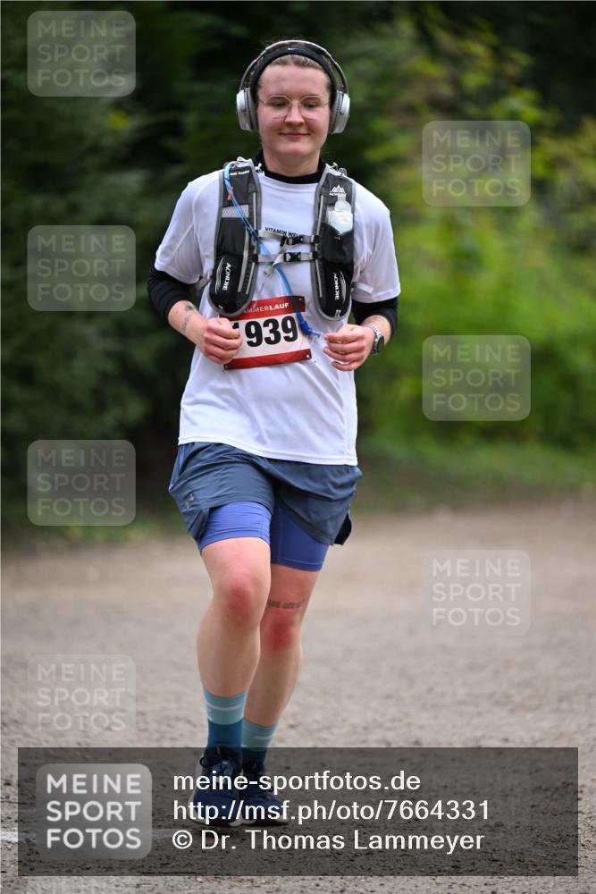13.04.2025 - Hammer Lauf Dr. Thomas Lammeyer http://msf.ph/oto/7664331 13.04.2025 11:34:07 Laufen 939 meine-sportfotos.de