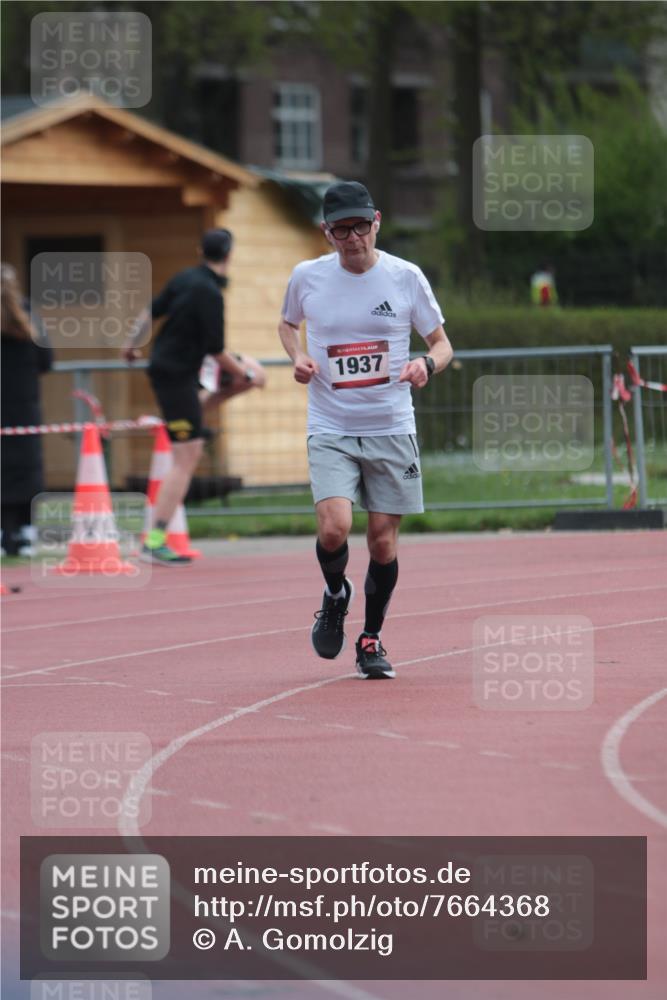 13.04.2025 - Hammer Lauf A. Gomolzig http://msf.ph/oto/7664368 13.04.2025 11:54:21 Ziel 1937 meine-sportfotos.de