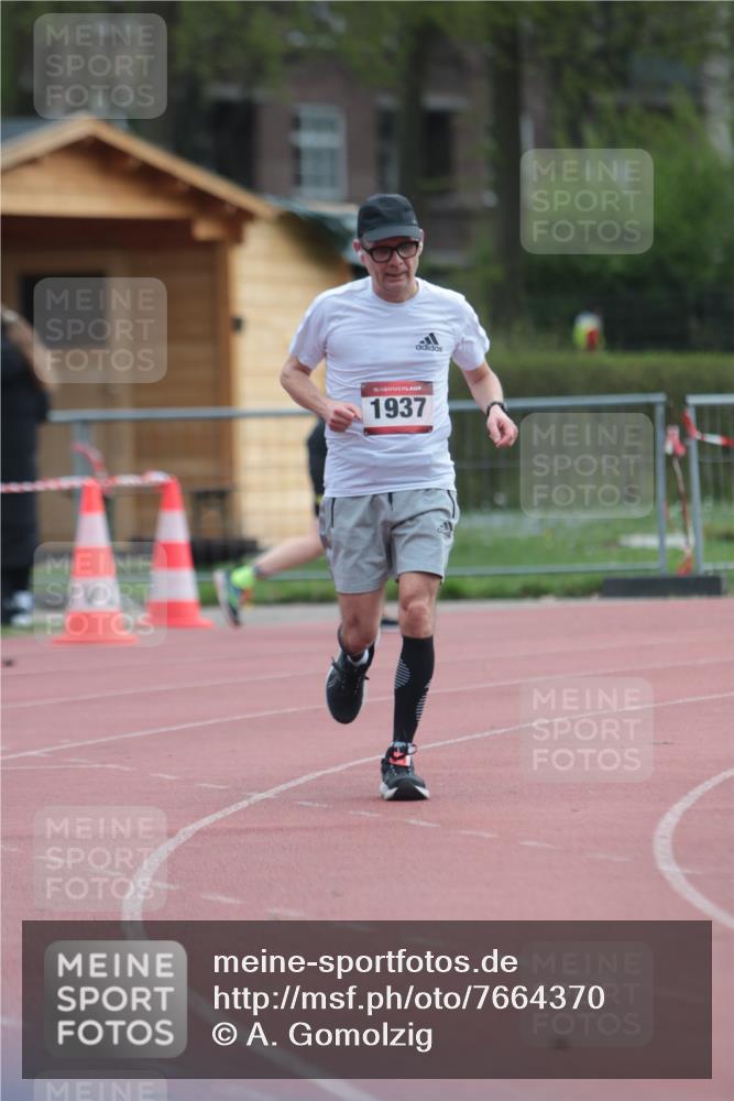 13.04.2025 - Hammer Lauf A. Gomolzig http://msf.ph/oto/7664370 13.04.2025 11:54:21 Ziel 1937 meine-sportfotos.de