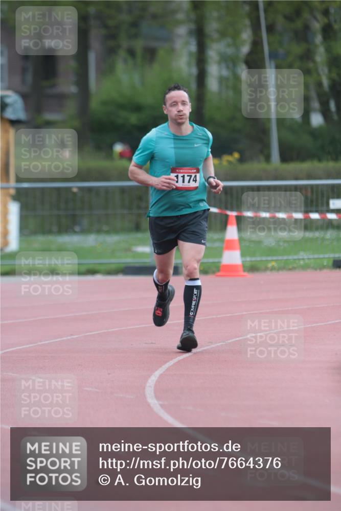 13.04.2025 - Hammer Lauf A. Gomolzig http://msf.ph/oto/7664376 13.04.2025 11:54:39 Ziel 1174 meine-sportfotos.de