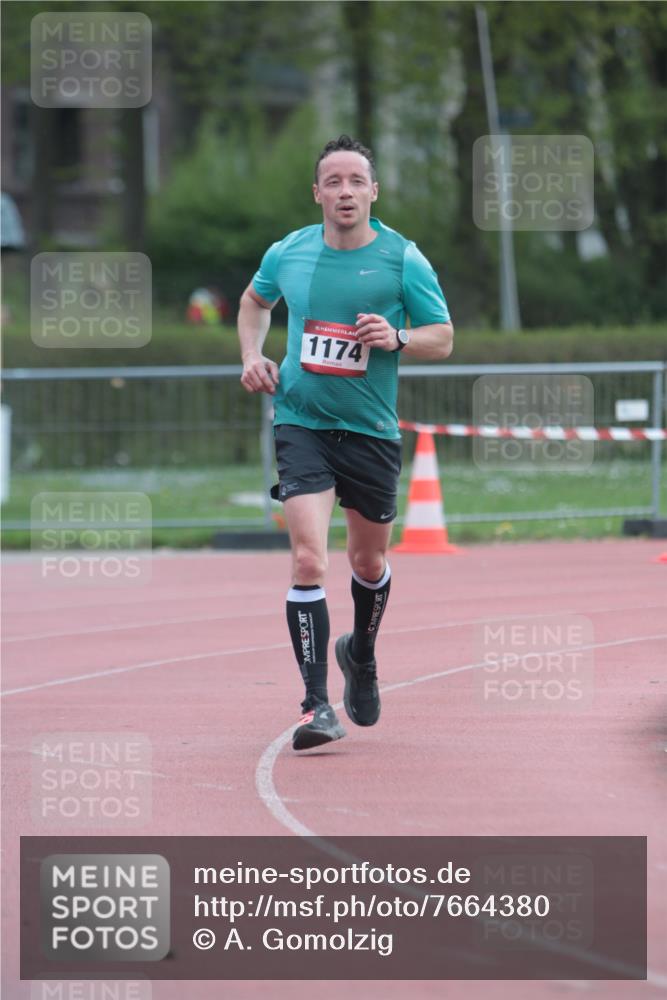13.04.2025 - Hammer Lauf A. Gomolzig http://msf.ph/oto/7664380 13.04.2025 11:54:40 Ziel 1174 meine-sportfotos.de