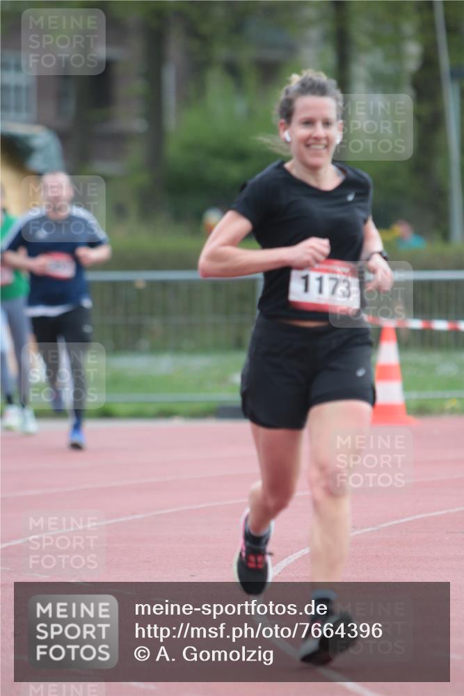 13.04.2025 - Hammer Lauf A. Gomolzig http://msf.ph/oto/7664396 13.04.2025 11:54:55 Ziel 14, 1173, 1257 meine-sportfotos.de