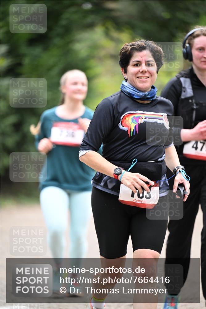 13.04.2025 - Hammer Lauf Dr. Thomas Lammeyer http://msf.ph/oto/7664416 13.04.2025 11:34:29 Laufen 736, 703, 47 meine-sportfotos.de