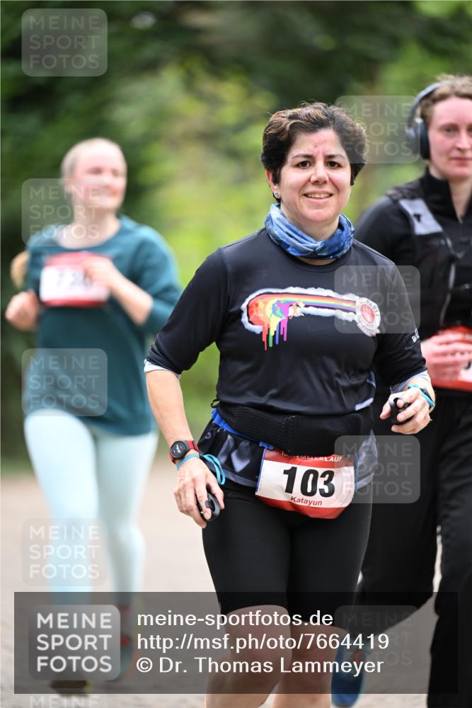13.04.2025 - Hammer Lauf Dr. Thomas Lammeyer http://msf.ph/oto/7664419 13.04.2025 11:34:29 Laufen 103 meine-sportfotos.de