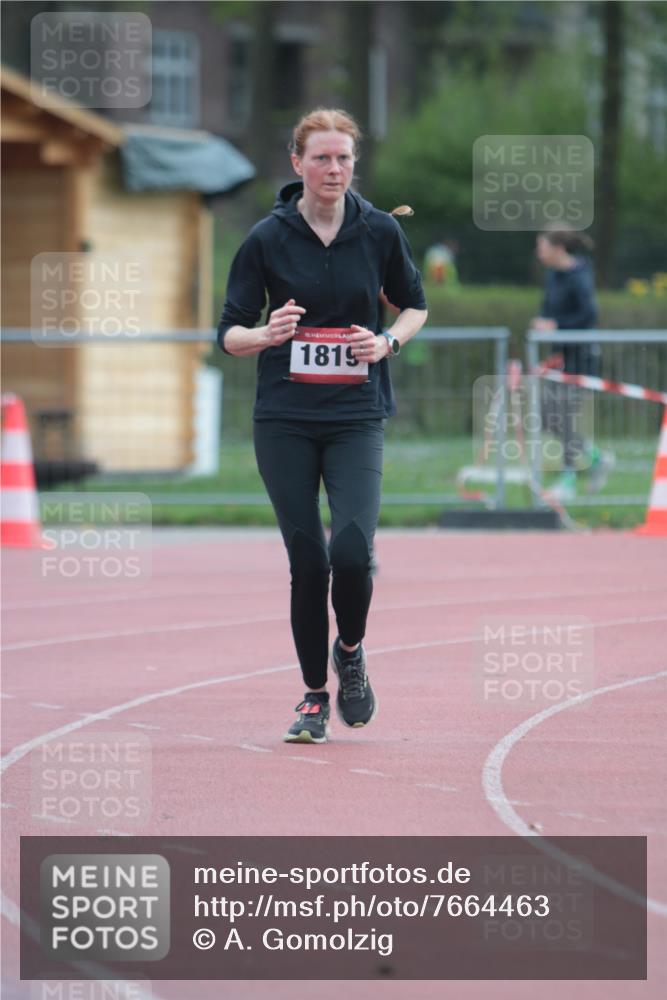 13.04.2025 - Hammer Lauf A. Gomolzig http://msf.ph/oto/7664463 13.04.2025 11:55:57 Ziel 1819, 1951 meine-sportfotos.de
