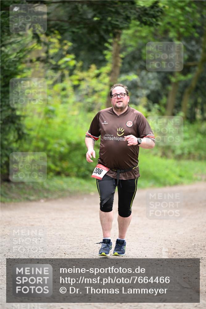 13.04.2025 - Hammer Lauf Dr. Thomas Lammeyer http://msf.ph/oto/7664466 13.04.2025 11:34:47 Laufen 208 meine-sportfotos.de