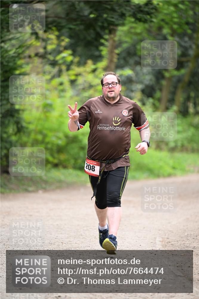 13.04.2025 - Hammer Lauf Dr. Thomas Lammeyer http://msf.ph/oto/7664474 13.04.2025 11:34:48 Laufen 208 meine-sportfotos.de
