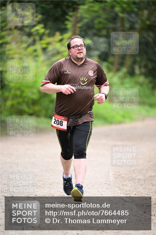 13.04.2025 - Hammer Lauf Dr. Thomas Lammeyer http://msf.ph/oto/7664485 13.04.2025 11:34:48 Laufen 208 meine-sportfotos.de