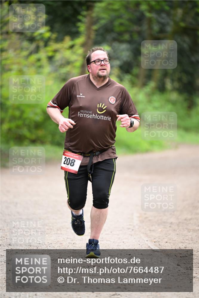 13.04.2025 - Hammer Lauf Dr. Thomas Lammeyer http://msf.ph/oto/7664487 13.04.2025 11:34:49 Laufen 208 meine-sportfotos.de
