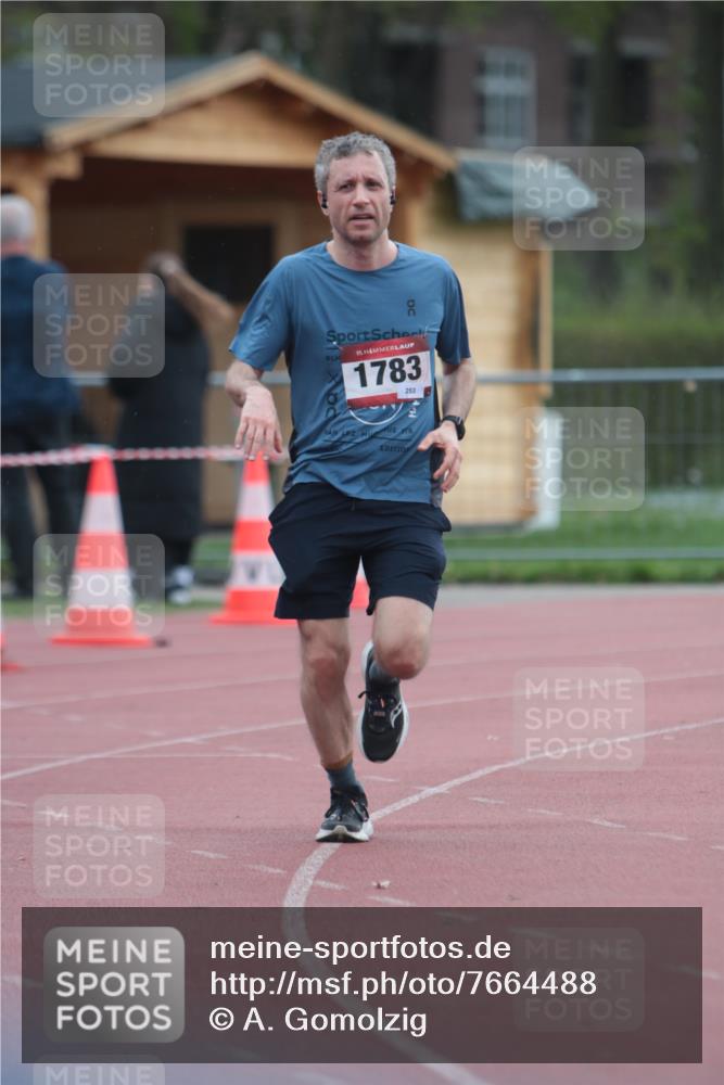 13.04.2025 - Hammer Lauf A. Gomolzig http://msf.ph/oto/7664488 13.04.2025 11:56:29 Ziel 1783 meine-sportfotos.de