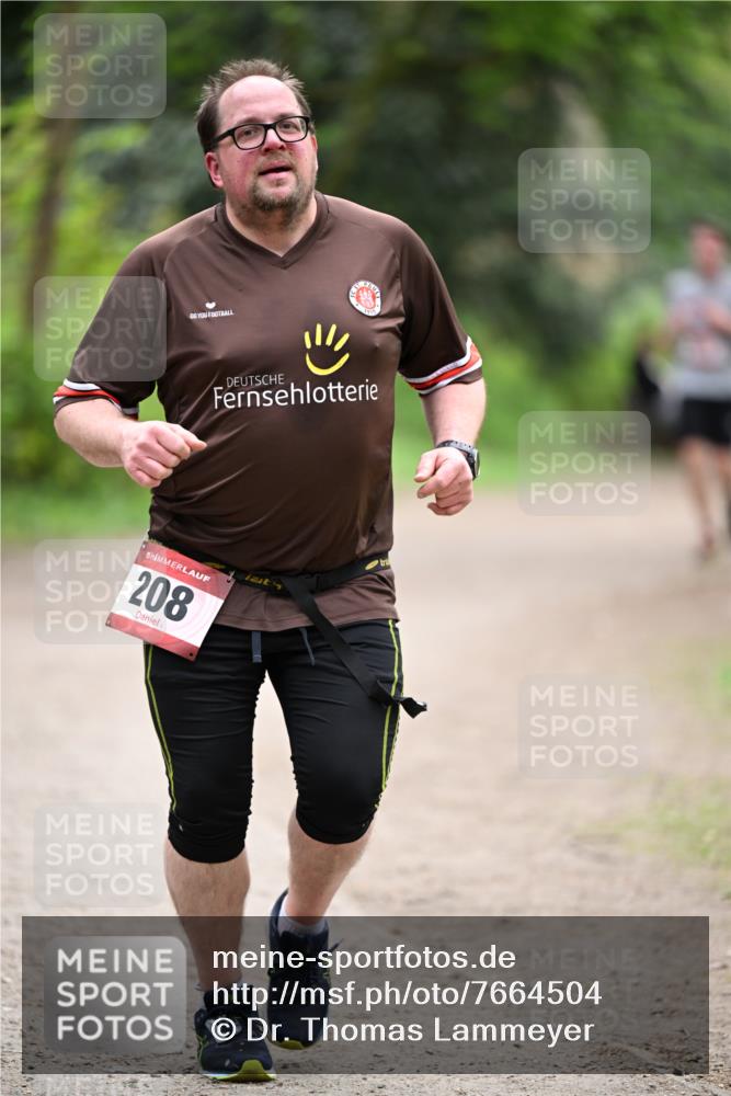 13.04.2025 - Hammer Lauf Dr. Thomas Lammeyer http://msf.ph/oto/7664504 13.04.2025 11:34:50 Laufen 208 meine-sportfotos.de