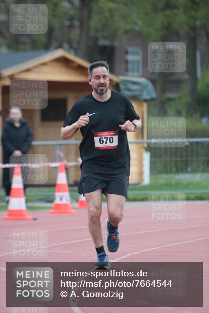 13.04.2025 - Hammer Lauf A. Gomolzig http://msf.ph/oto/7664544 13.04.2025 11:57:37 Ziel 670, 1375 meine-sportfotos.de