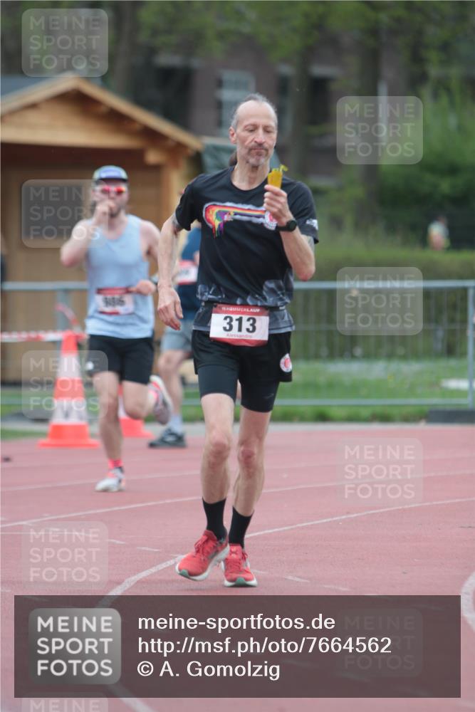 13.04.2025 - Hammer Lauf A. Gomolzig http://msf.ph/oto/7664562 13.04.2025 11:58:06 Ziel 313, 986 meine-sportfotos.de